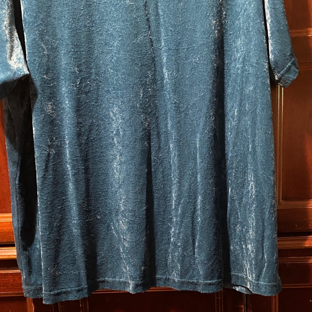 Elegant Blue Velvet vintage plus size Women's pullover Top - Picture 2 of 16